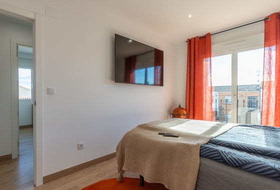 Rynek wtórny - Szeregowiec - Torrevieja - Los Balcones