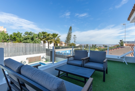 Rynek wtórny - Szeregowiec - Torrevieja - Los Balcones