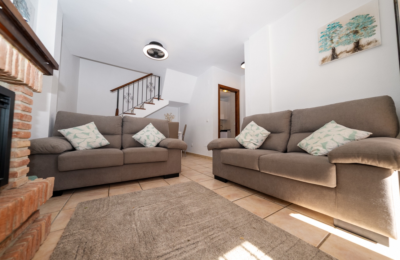 Rynek wtórny - Villa - Orihuela Costa - Sportcentre