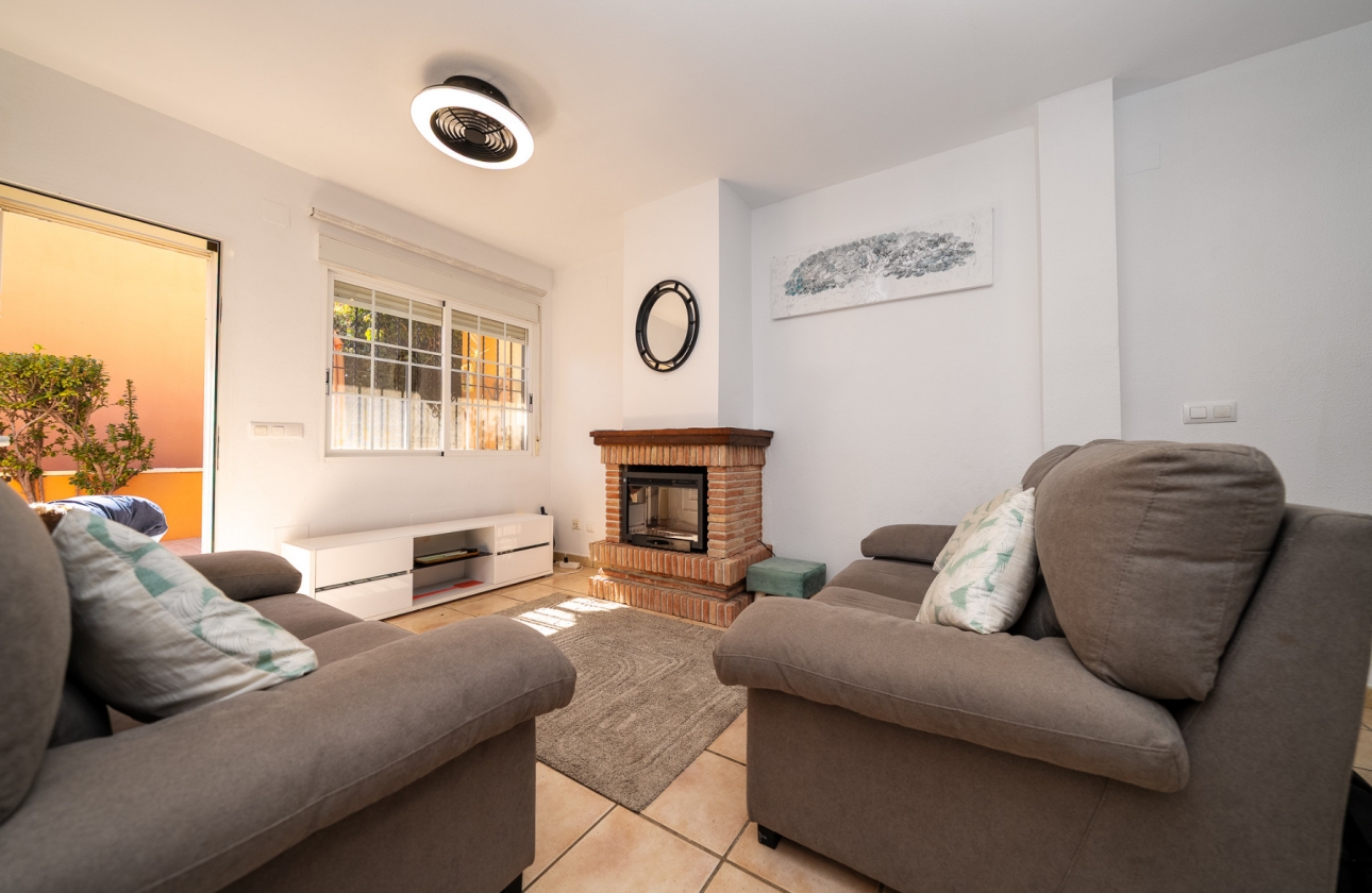 Rynek wtórny - Villa - Orihuela Costa - Sportcentre