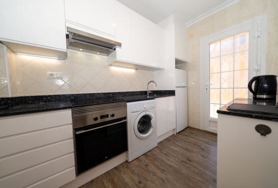 Rynek wtórny - Villa - Orihuela Costa - Sportcentre