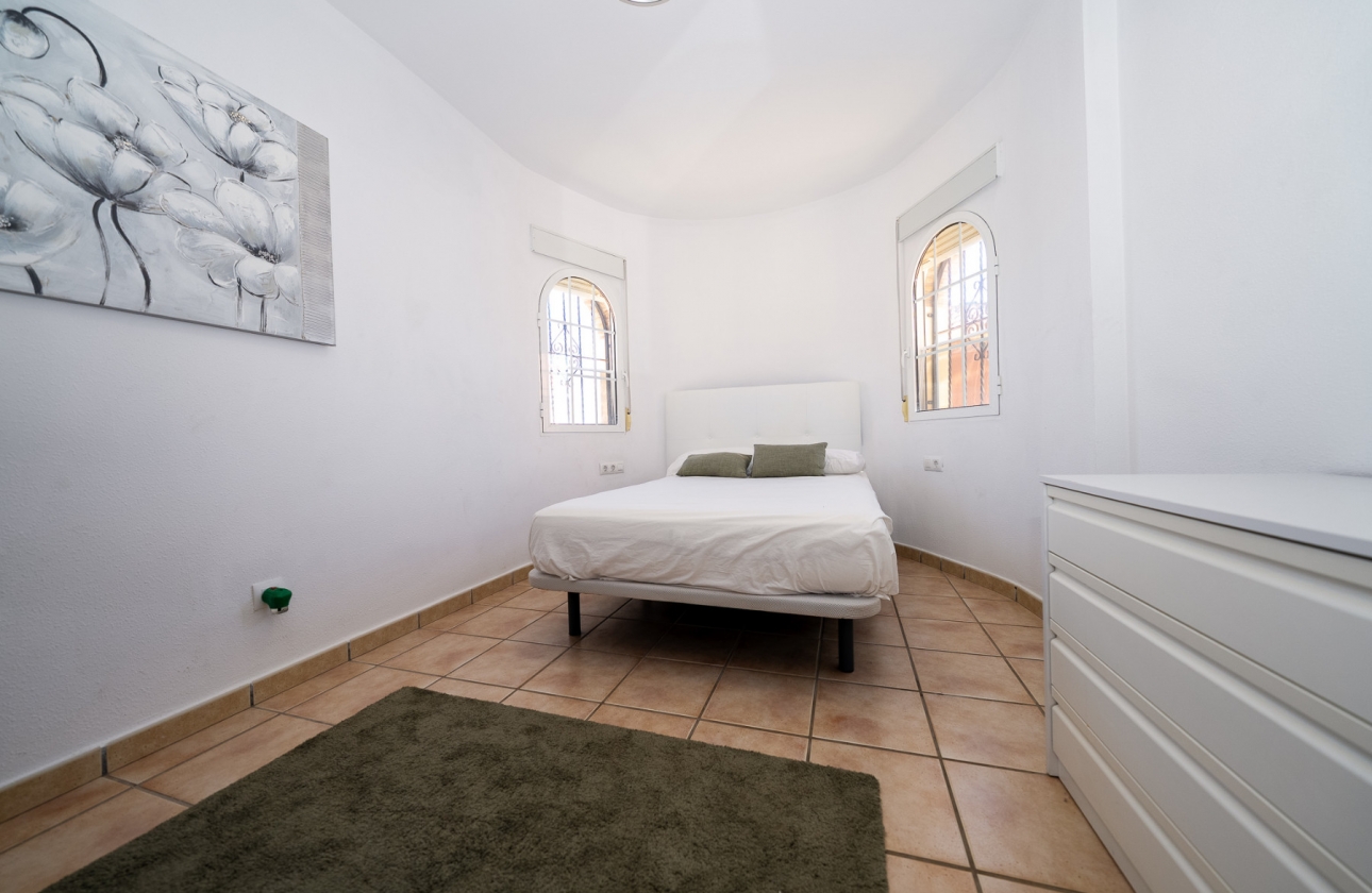 Rynek wtórny - Villa - Orihuela Costa - Sportcentre