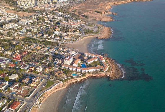 Rynek wtórny - Villa - Orihuela Costa - Sportcentre
