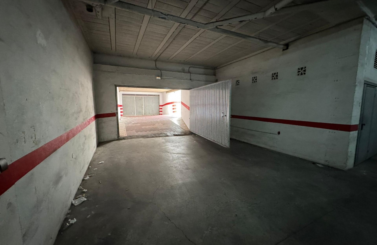 Rynek wtórny - Apartament - Torrevieja - Estacion de autobuses