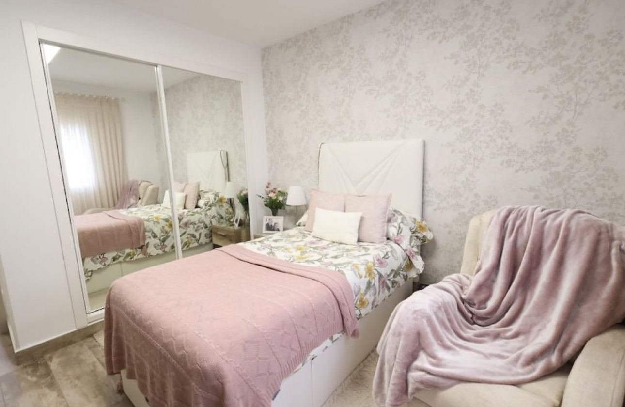 Reventa - Villa - San Miguel de Salinas - Las Filipinas