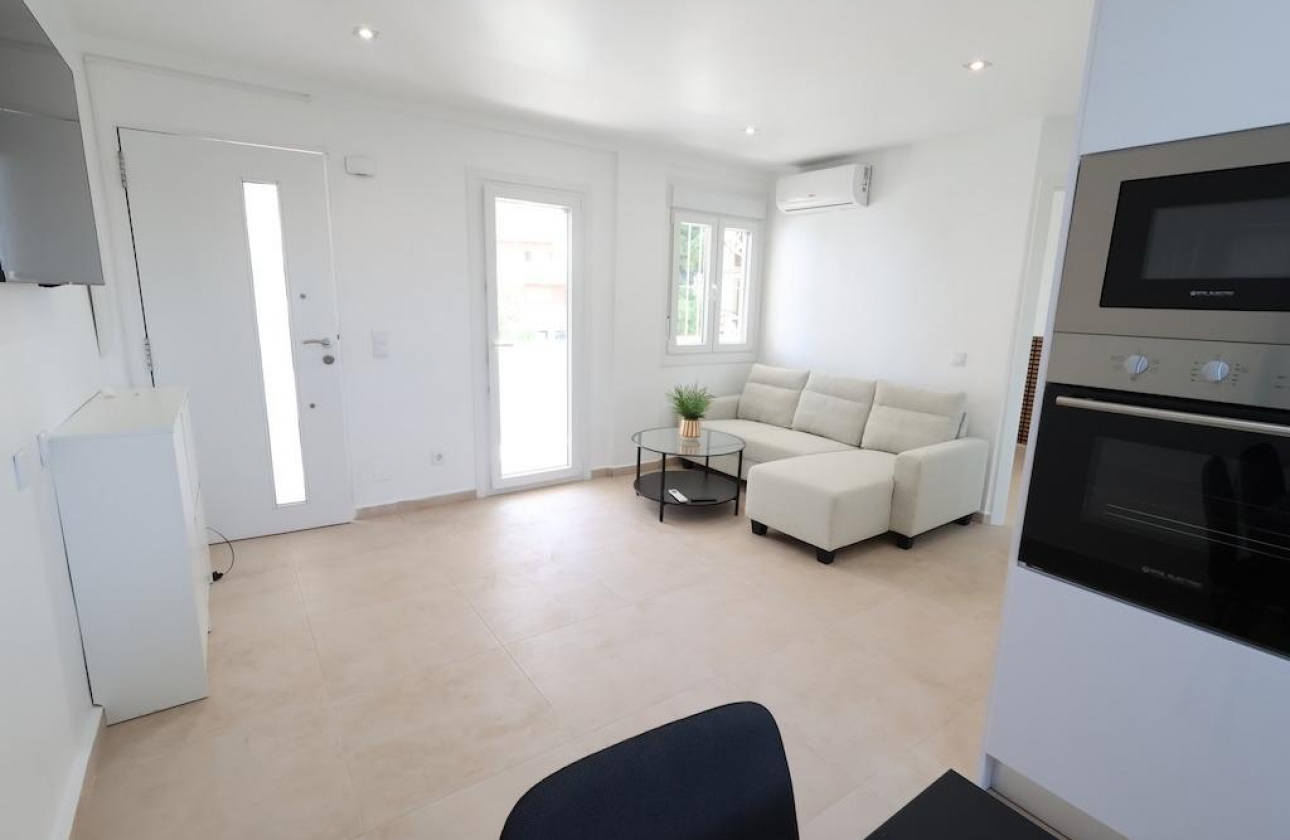 Reventa - Bungalow - Orihuela Costa - La Zenia
