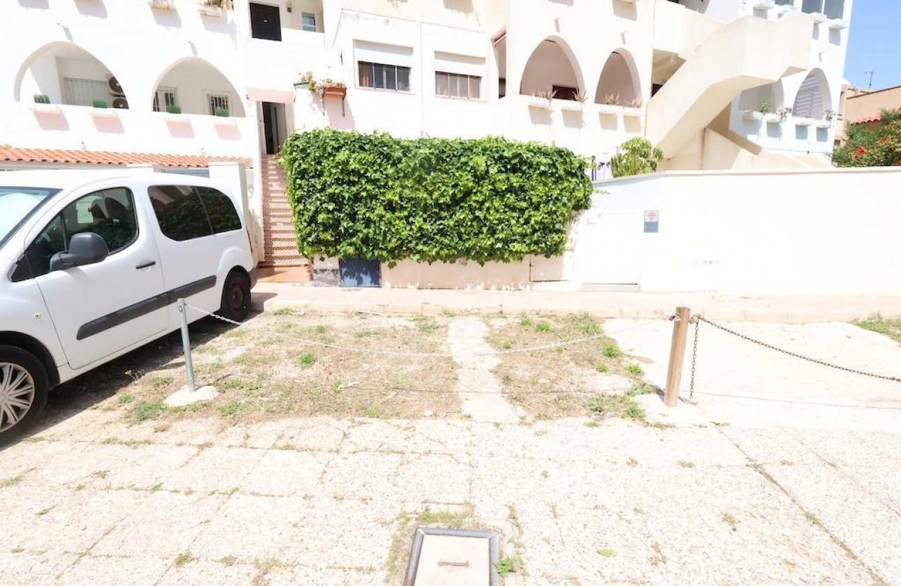 Reventa - Bungalow - Orihuela Costa - La Zenia