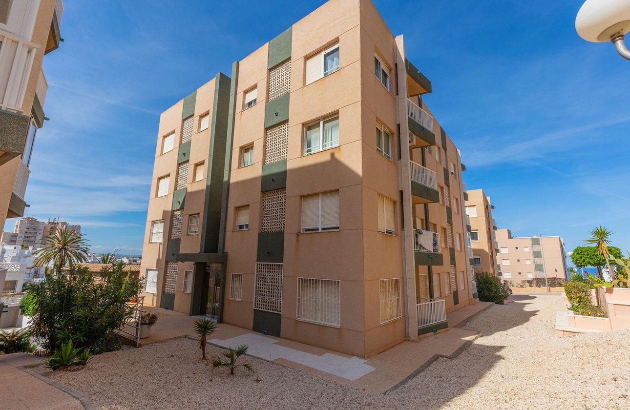 Rynek wtórny - Apartament - Torrevieja - Cabo cervera