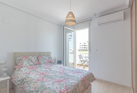 Rynek wtórny - Szeregowiec - Orihuela Costa - Lomas de Cabo Roig