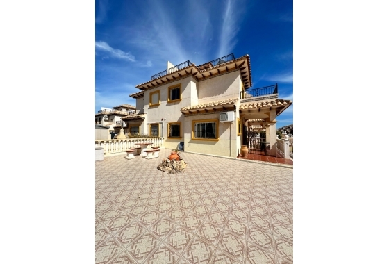Rynek wtórny - Szeregowiec - Orihuela Costa - Cabo Roig