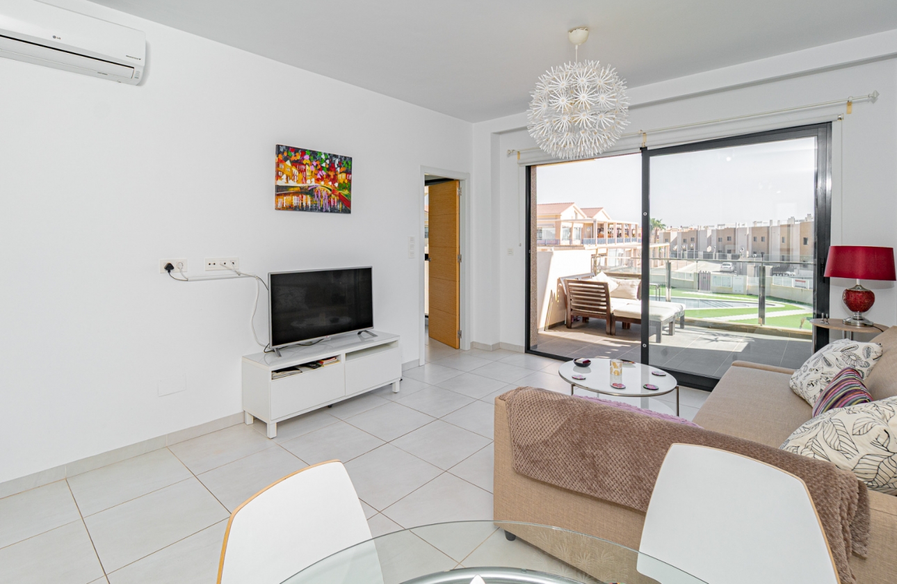 Rynek wtórny - Apartament - Orihuela Costa - La Zenia