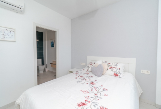 Rynek wtórny - Apartament - Orihuela Costa - La Zenia