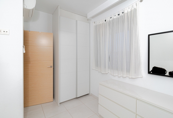 Rynek wtórny - Apartament - Orihuela Costa - La Zenia