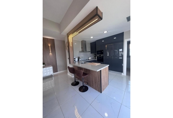 Rynek wtórny - Villa - Orihuela Costa - Pau 8