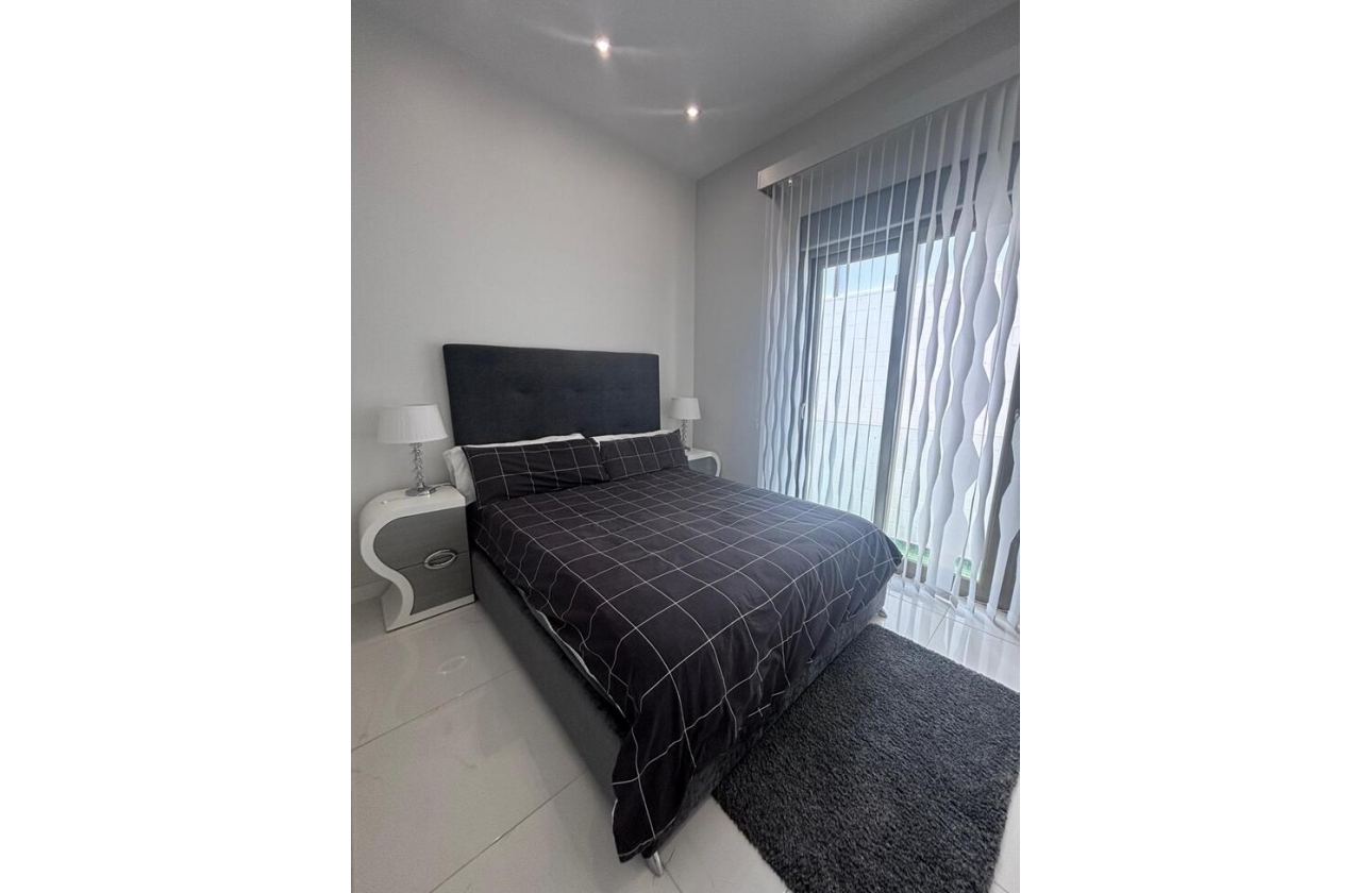 Rynek wtórny - Villa - Orihuela Costa - Pau 8