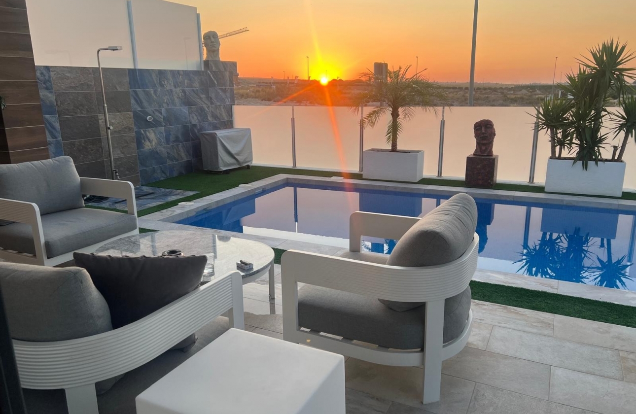 Rynek wtórny - Villa - Orihuela - Entre Naranjos Vistabella Golf