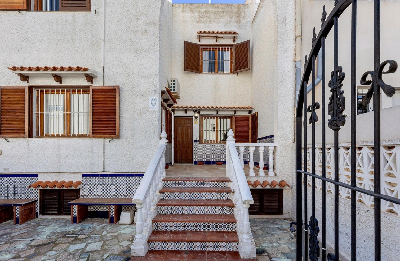 Rynek wtórny - Szeregowiec - Torrevieja - Calas blanca