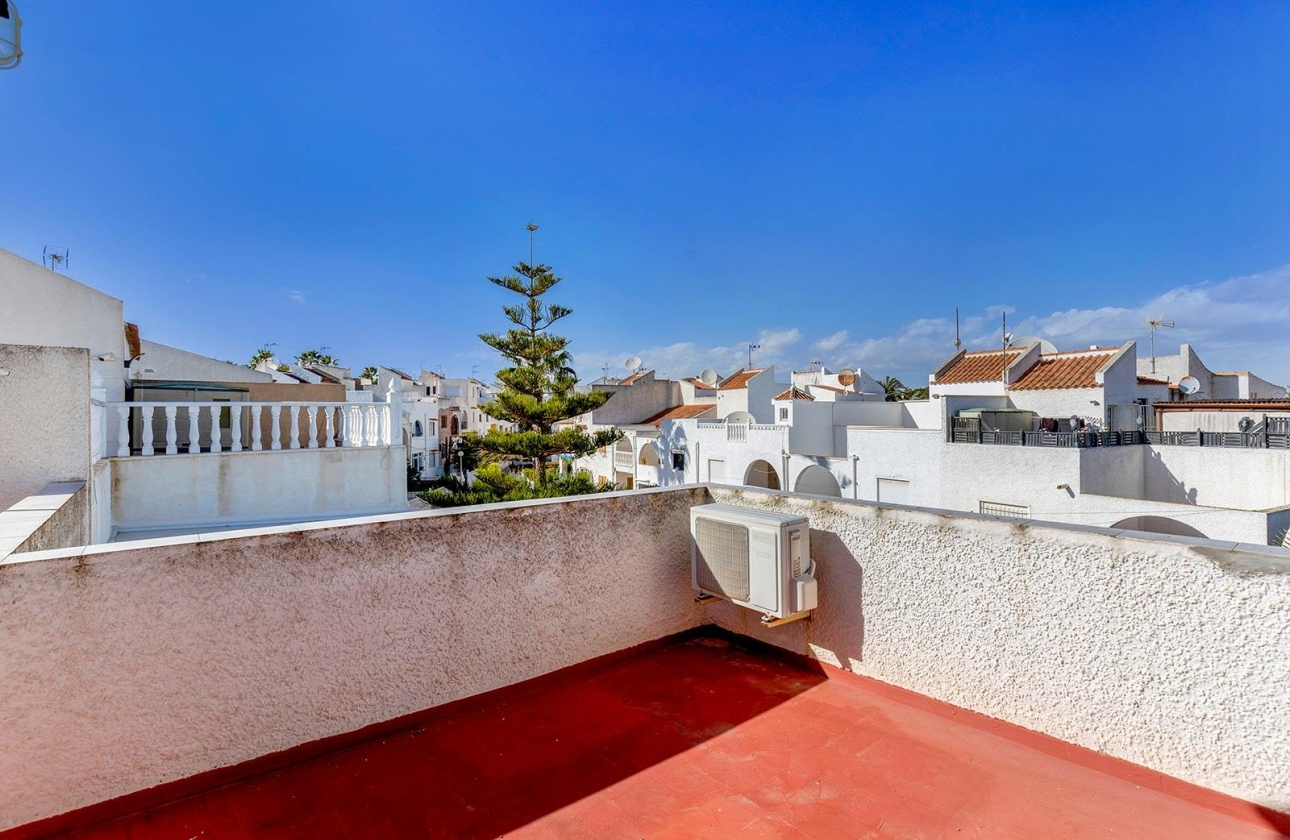 Rynek wtórny - Szeregowiec - Torrevieja - Calas blanca