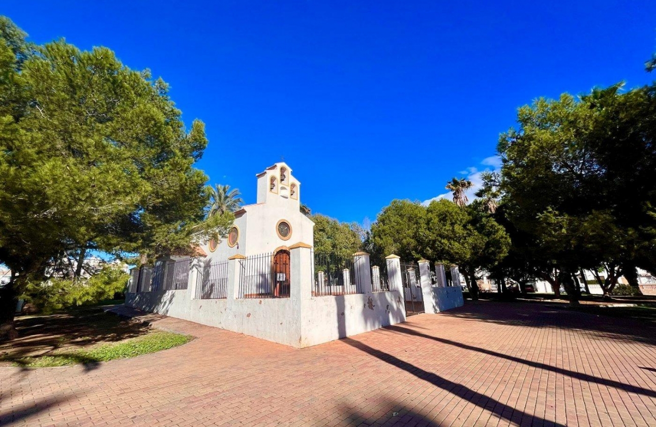 Rynek wtórny - Szeregowiec - Torrevieja - Calas blanca
