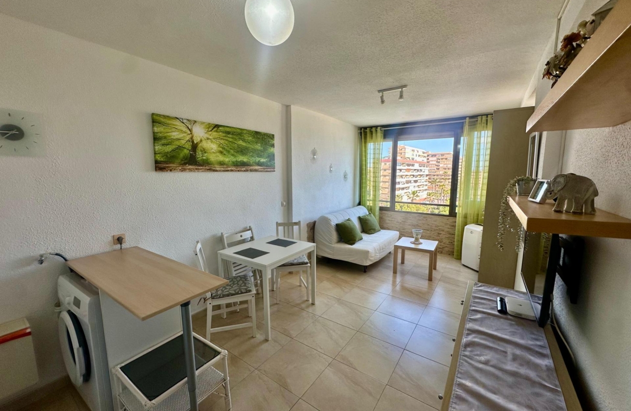 Resale - Apartment - Torrevieja - Cabo cervera