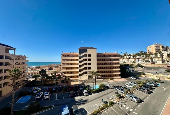 Resale - Apartment - Torrevieja - Cabo cervera
