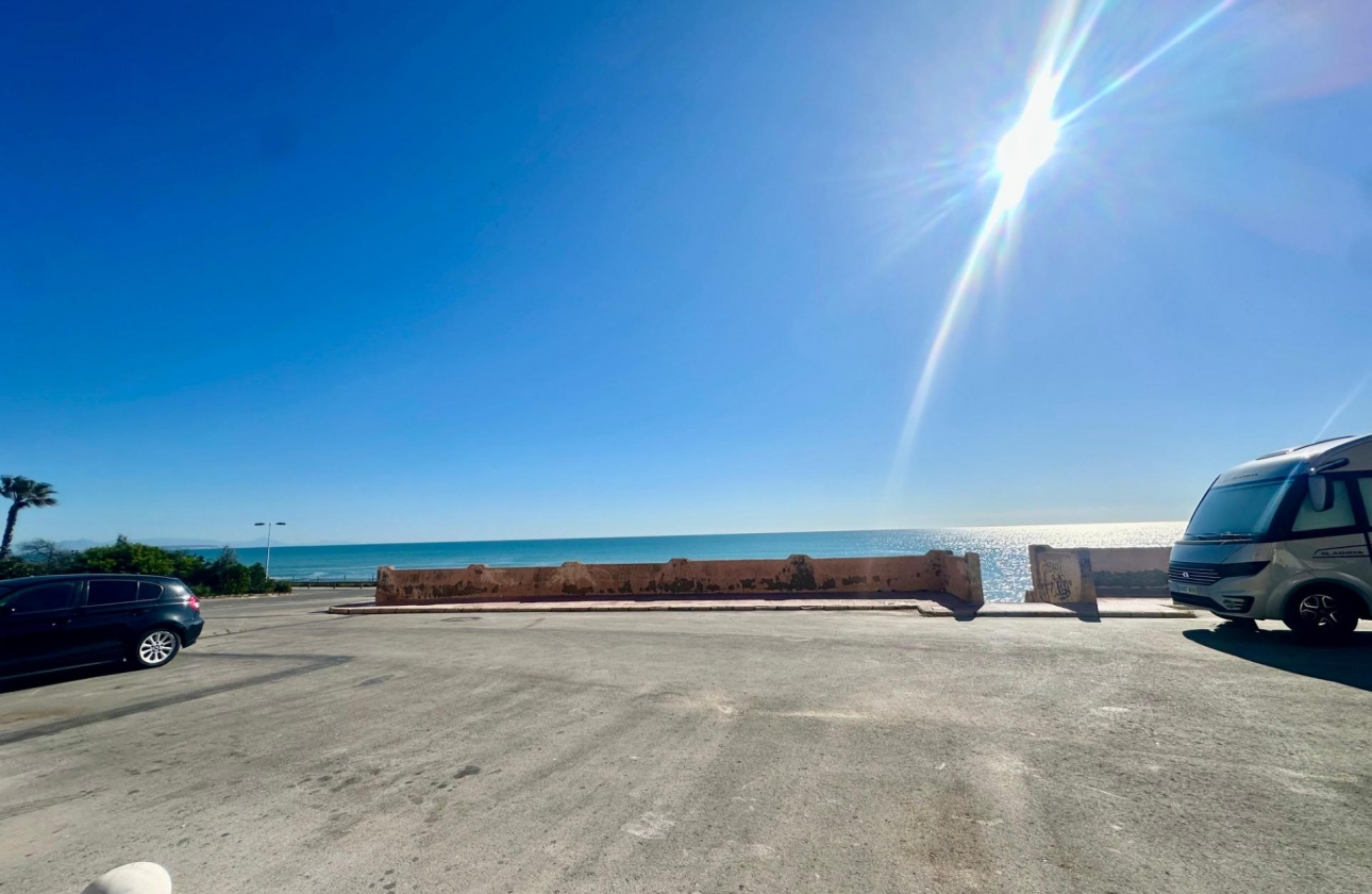 Resale - Apartment - Torrevieja - Cabo cervera