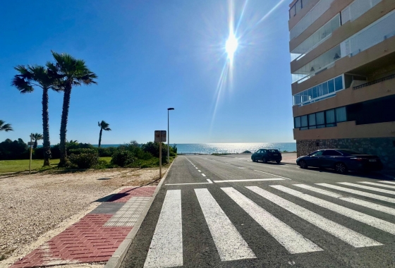 Resale - Apartment - Torrevieja - Cabo cervera