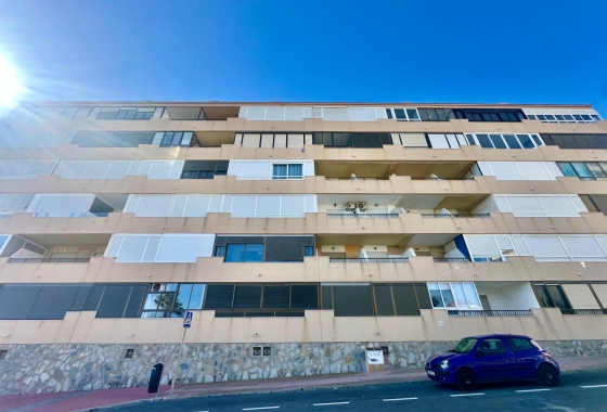Resale - Apartment - Torrevieja - Cabo cervera