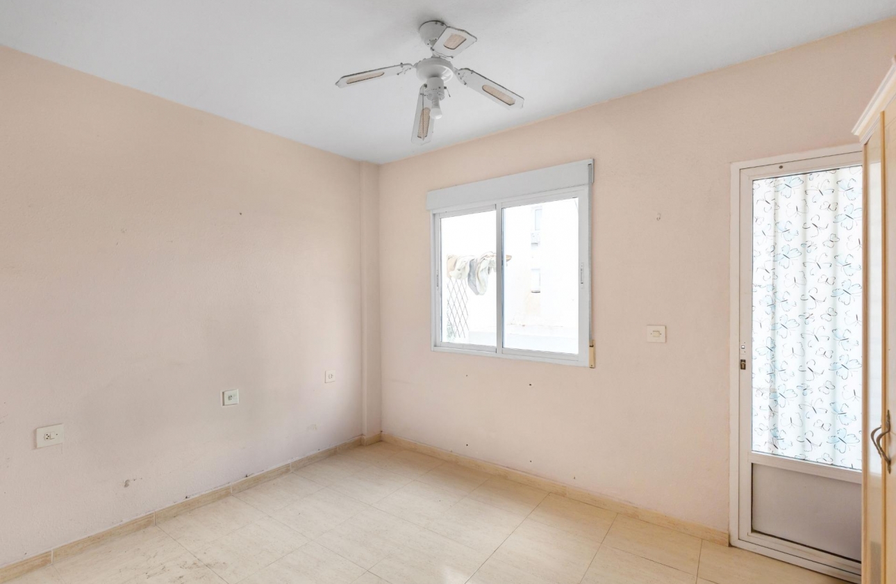 Reventa - Apartment - Torrevieja - Centro - Muelle Pesquero