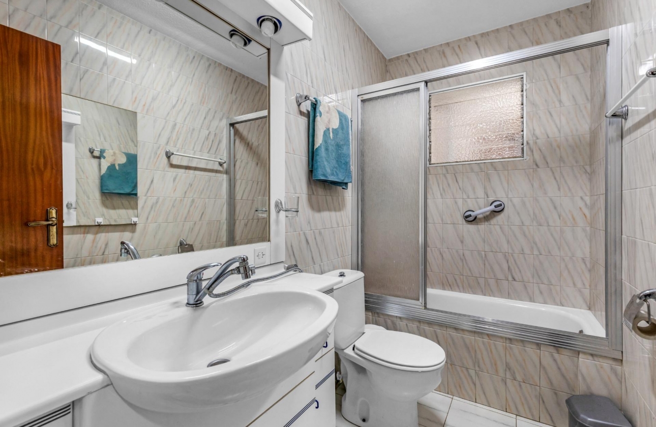 Reventa - Bungalow - Torrevieja - Centro