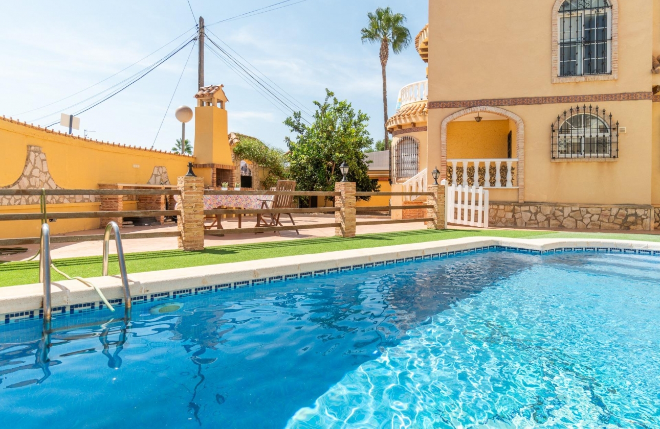 Rynek wtórny - Bliźniak - Orihuela Costa - Los Almendros-La Florida