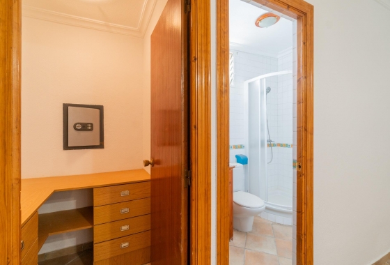 Rynek wtórny - Villa - Torrevieja - Orihuela costa