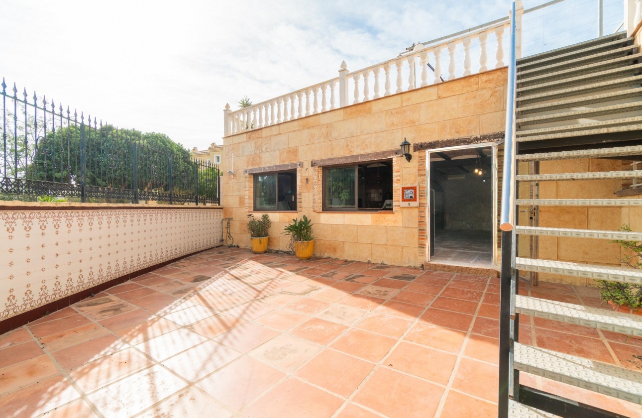 Rynek wtórny - Villa - Torrevieja - Orihuela costa