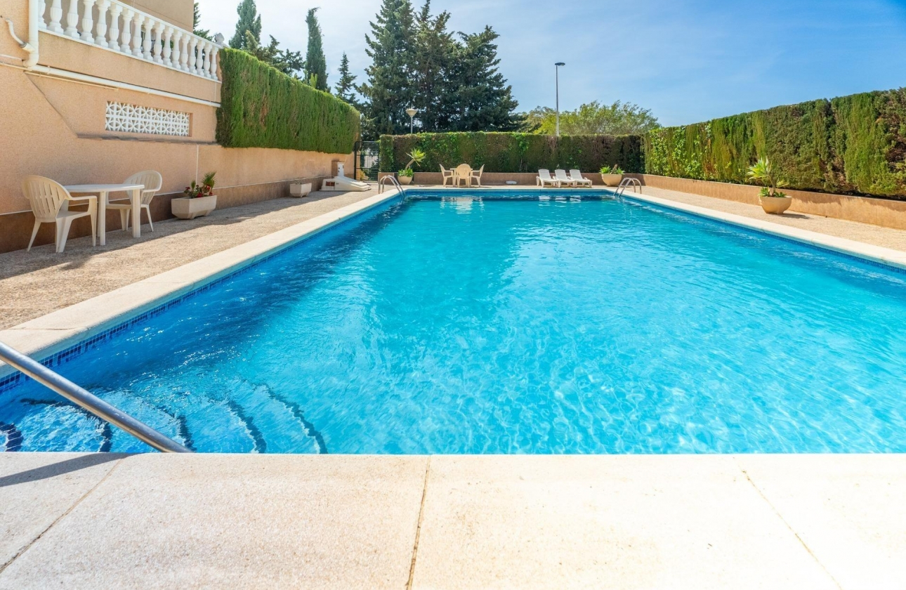 Rynek wtórny - Villa - Torrevieja - Los Balcones