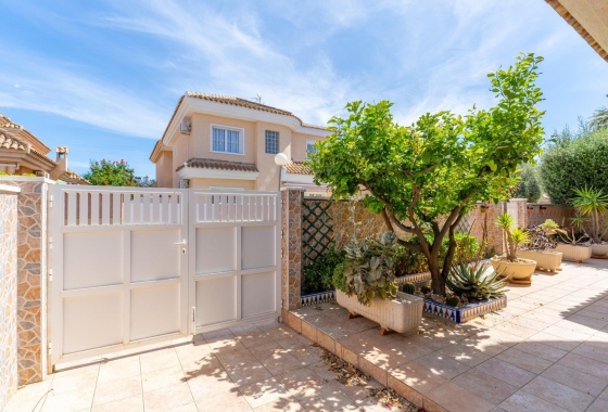 Rynek wtórny - Villa - Torrevieja - Los Balcones