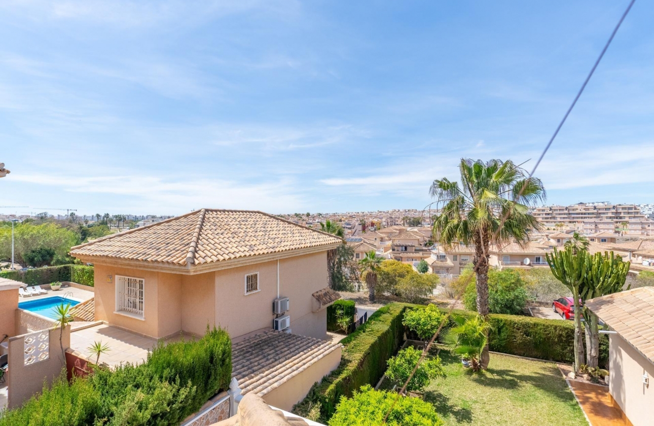 Rynek wtórny - Villa - Torrevieja - Los Balcones
