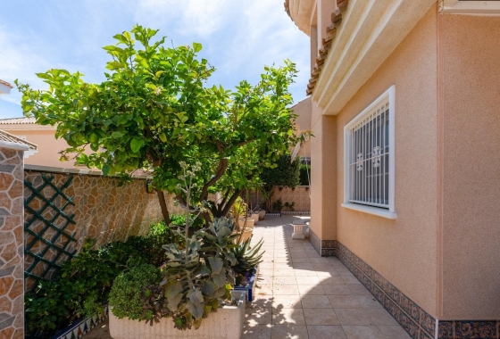 Rynek wtórny - Villa - Torrevieja - Los Balcones