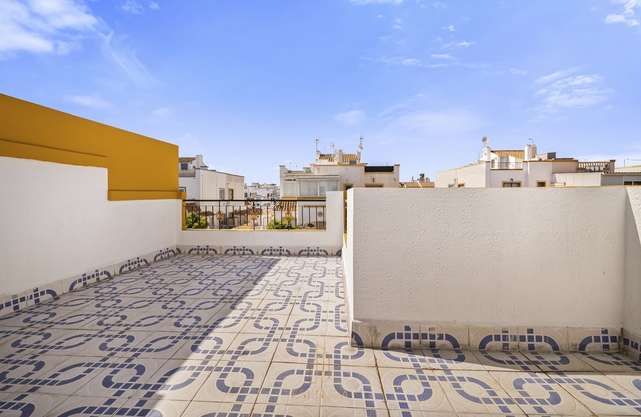 Rynek wtórny - Szeregowiec - Torrevieja - Jardín del Mar