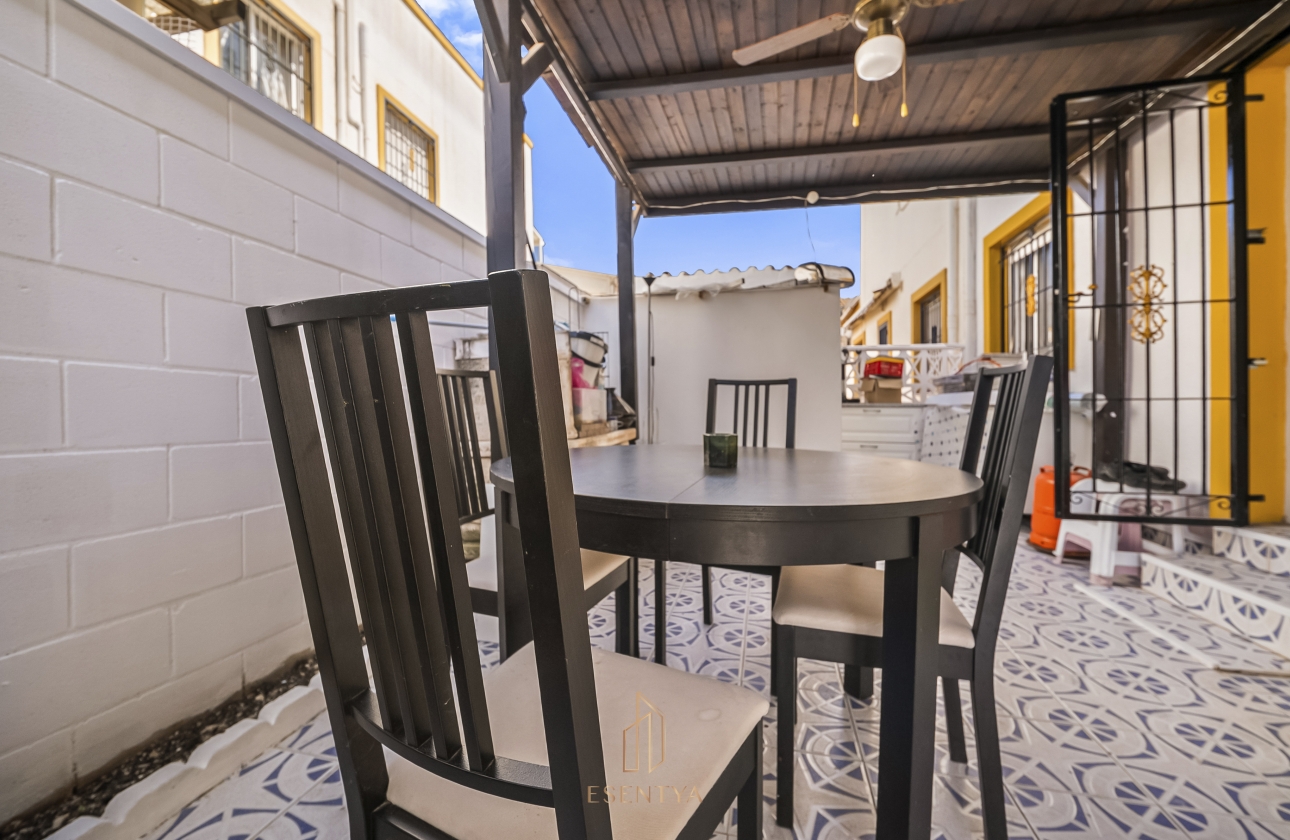Rynek wtórny - Szeregowiec - Torrevieja - Jardín del Mar
