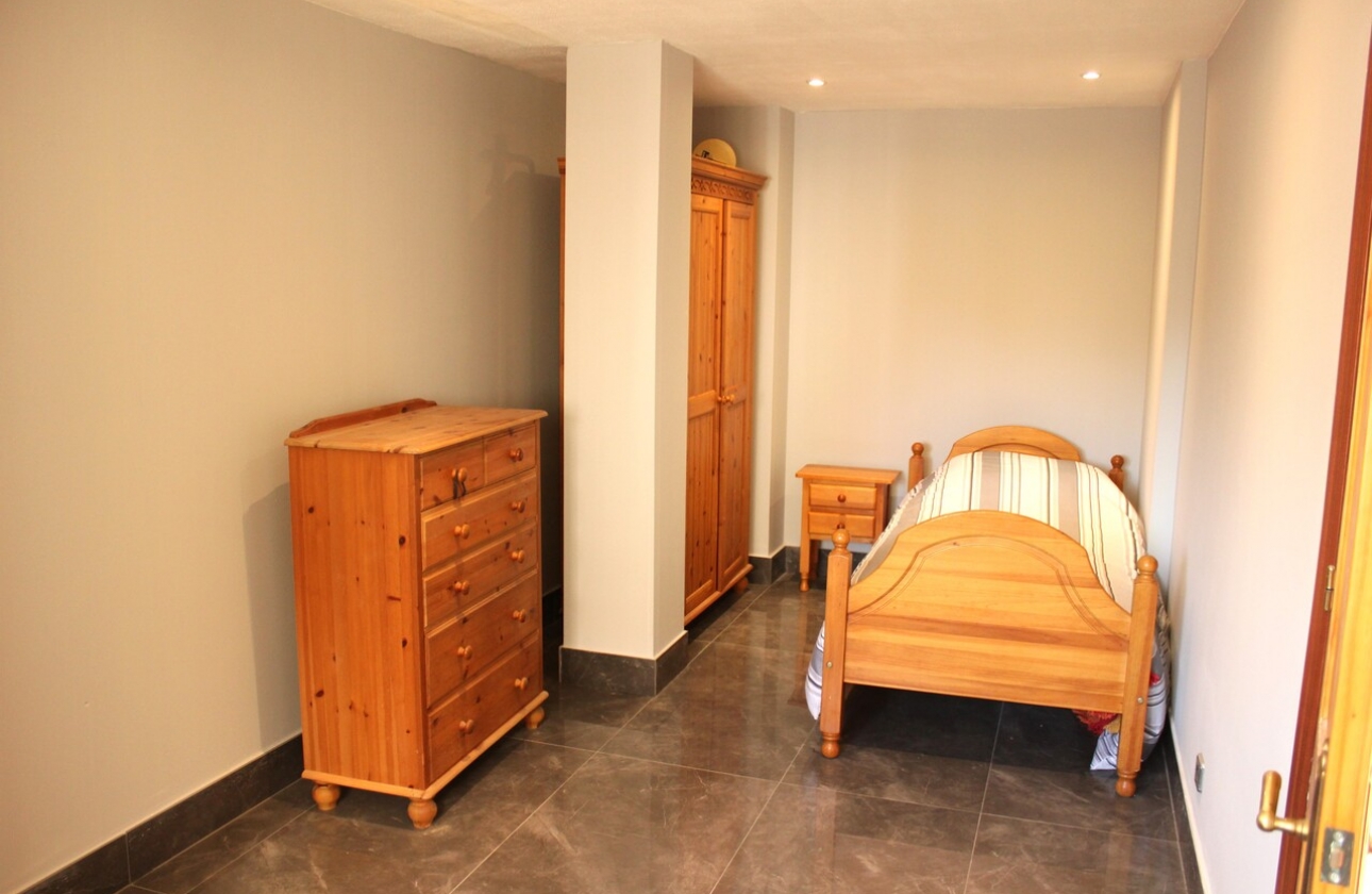 Resale - Villa - Orihuela Costa