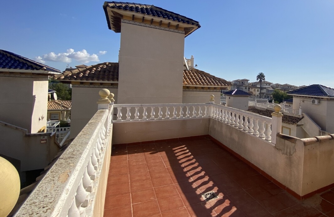 Resale - Villa - Orihuela Costa