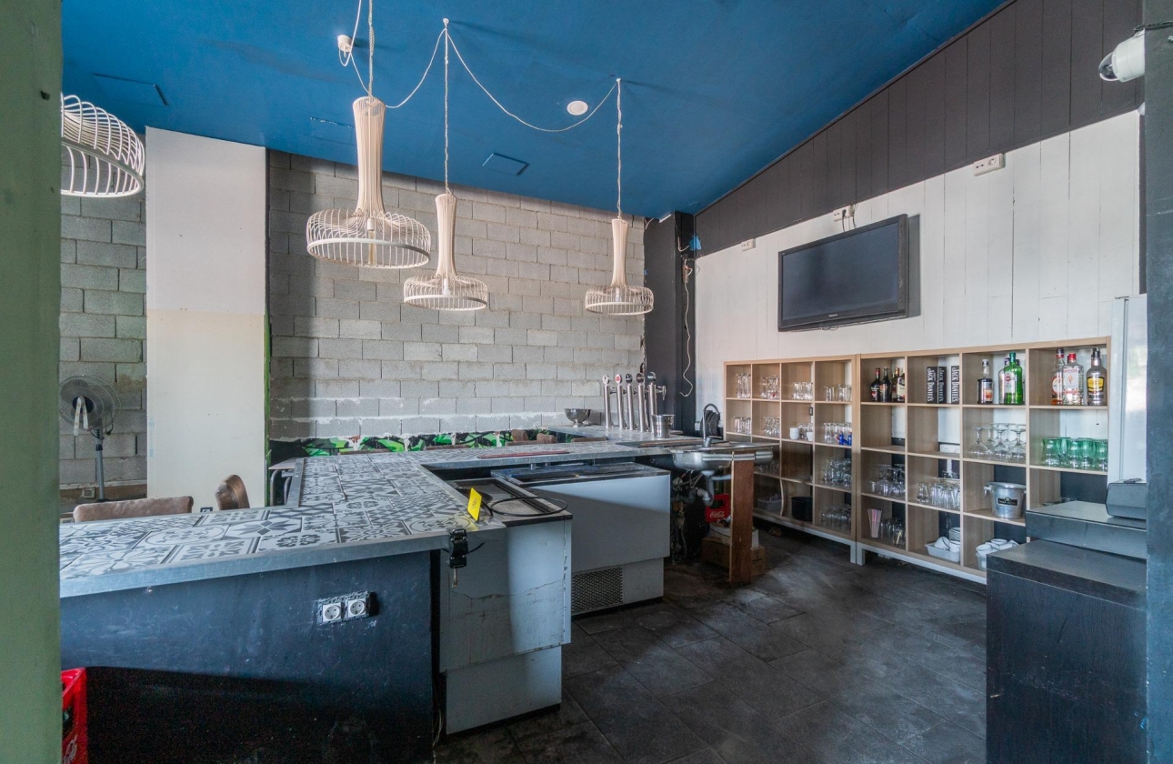 Alquiler a largo plazo - Commercial Unit - San Fulgencio - URB. LA MARINA