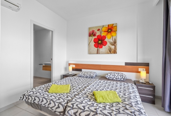 Rynek wtórny - Apartament - Orihuela Costa - La Zenia