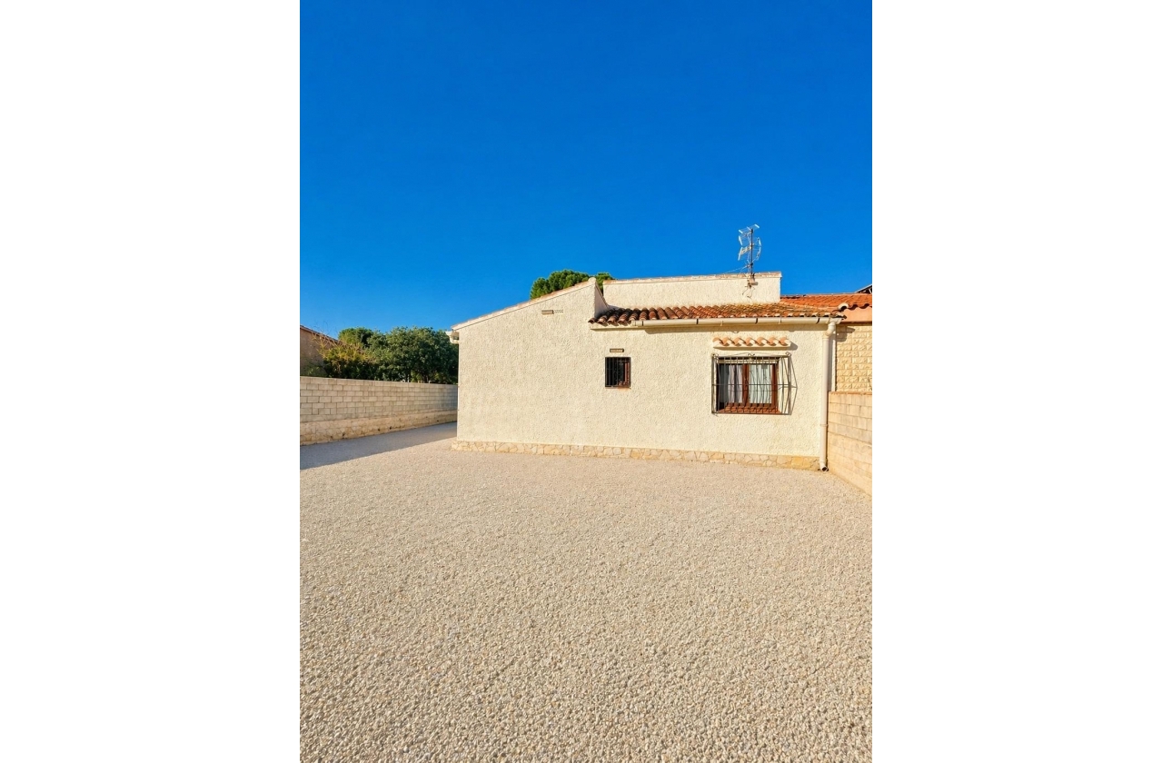 Rynek wtórny - Villa - Torrevieja - Aguas Nuevas