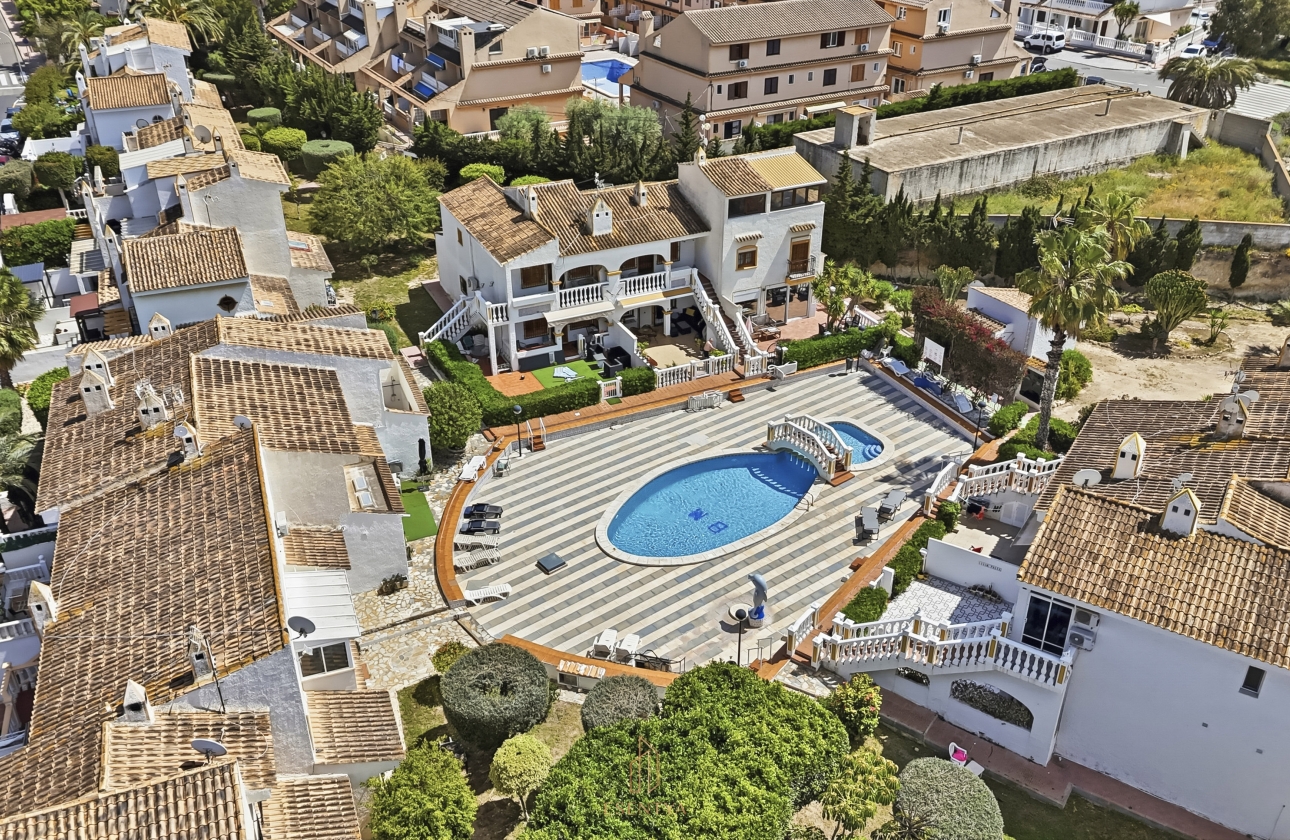 Rynek wtórny - Szeregowiec - Torrevieja - Los Altos