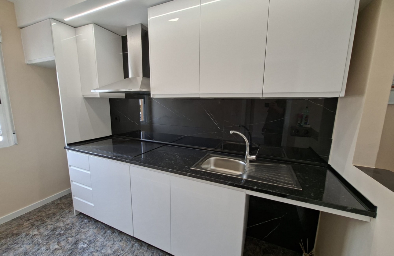 Rynek wtórny - Apartament - Orihuela Costa - Res. San Antonio