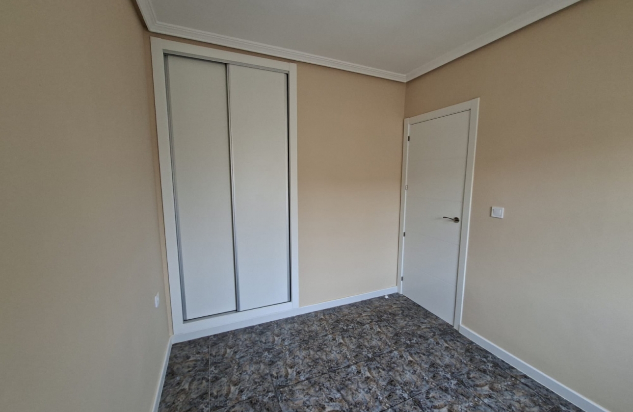 Rynek wtórny - Apartament - Orihuela Costa - Res. San Antonio
