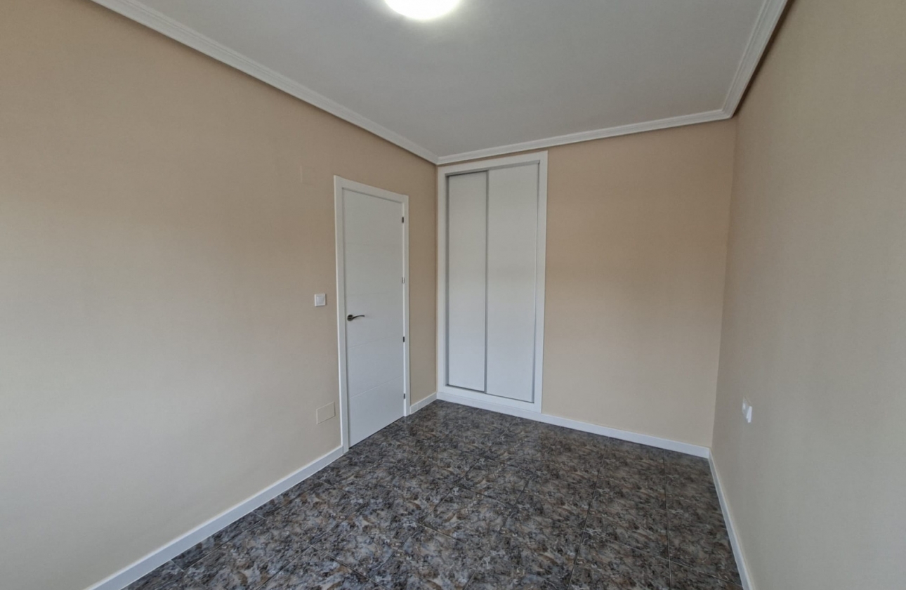 Rynek wtórny - Apartament - Orihuela Costa - Res. San Antonio