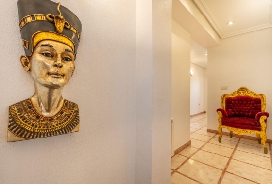 Resale - Villa - Torrevieja - El Chaparral