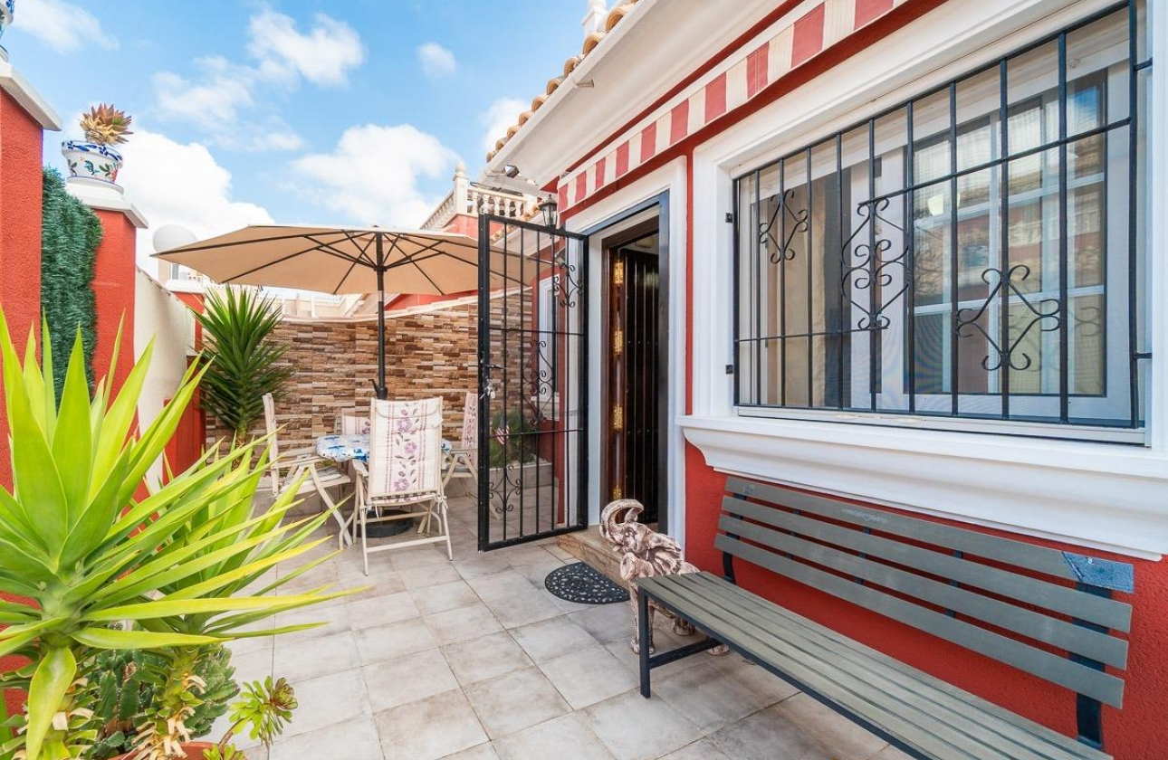 Rynek wtórny - Szeregowiec - Orihuela Costa - PAU 8